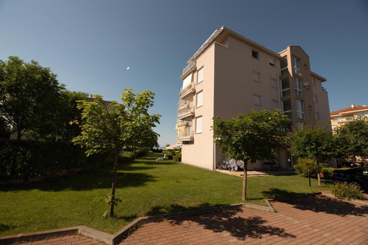 Lakeside Family Apartment 希欧福克 外观 照片