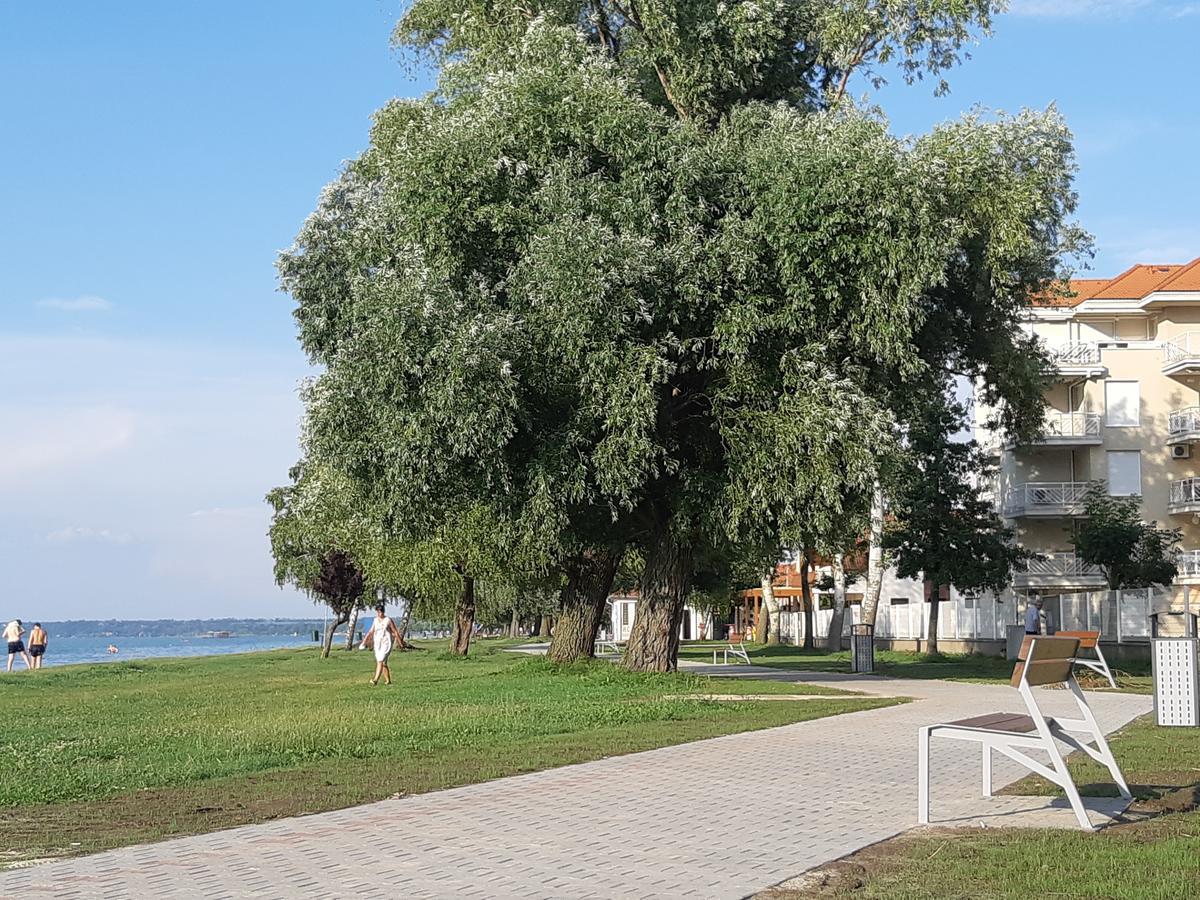 Lakeside Family Apartment 希欧福克 外观 照片