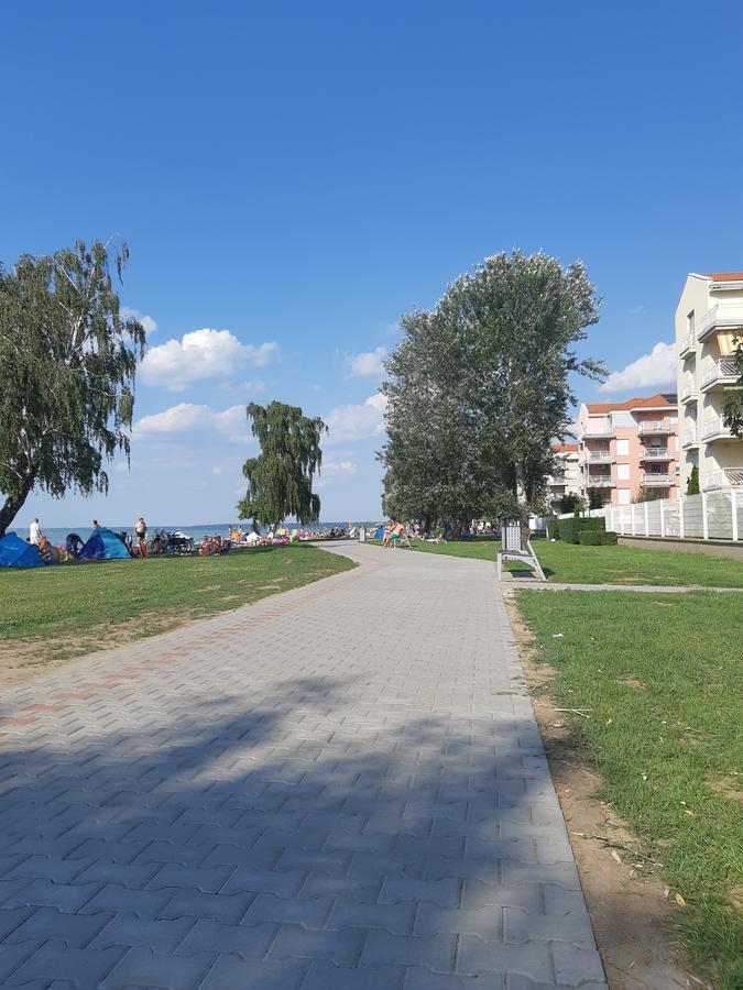 Lakeside Family Apartment 希欧福克 外观 照片